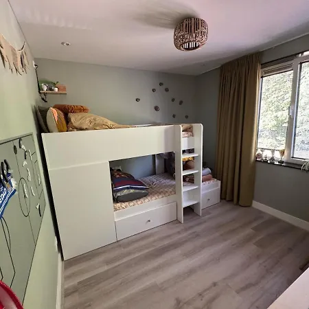 Family Zuid - South Вилла Амстердам